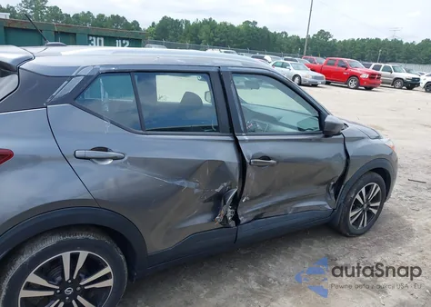 2019 Nissan Kicks Sv from USA, damaged, VIN 3N1CP5CU1KL555147